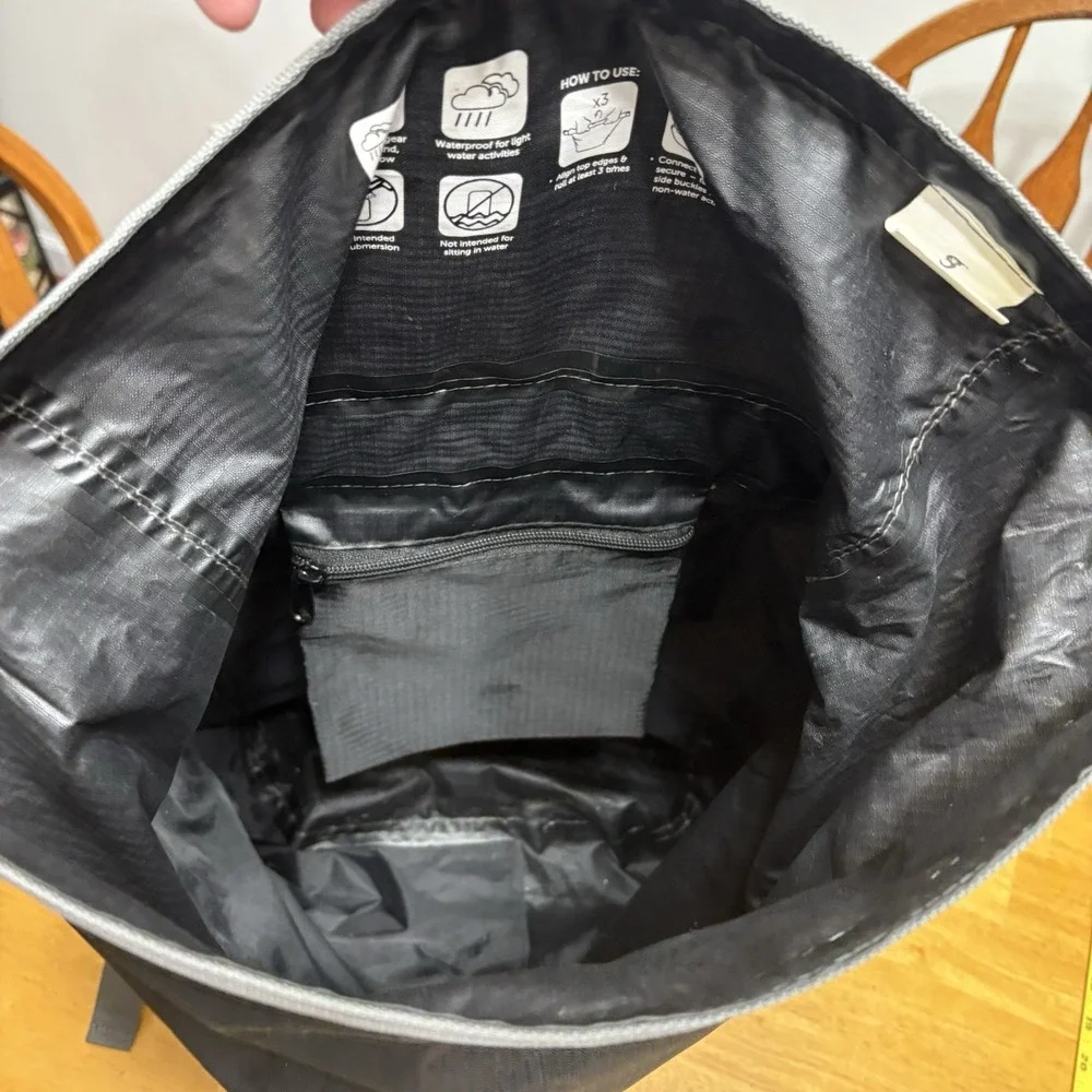 Geckobrands Backpack Bag Lightweight 30 L Waterproof Black Gray